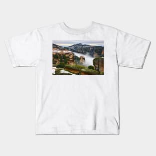 Varlaam & Roussanou monasteries - Meteora Kids T-Shirt